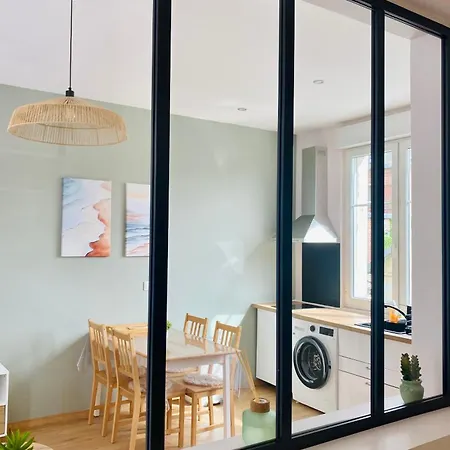 L'eclat A Trois Pas De La Ault